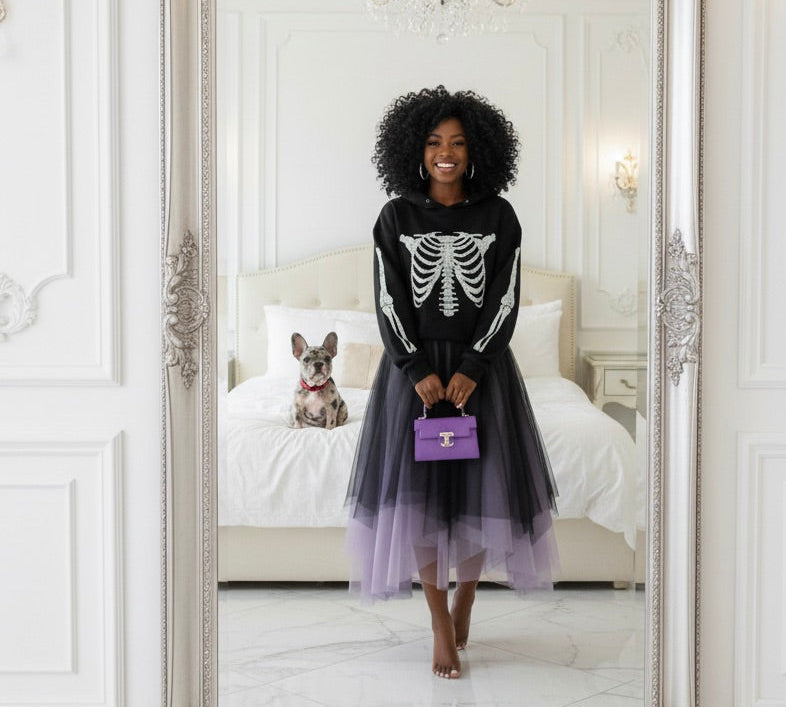 🎃 The Spooky & Stylish Story Behind Halloween Costumes — VersaZtile Style! 👻