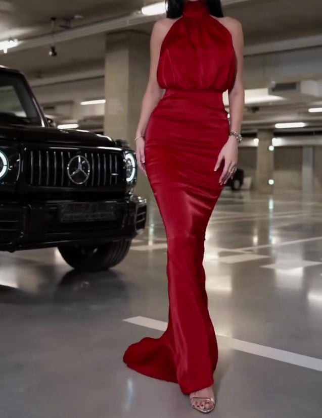 Solid Color Backless Maxi Dress