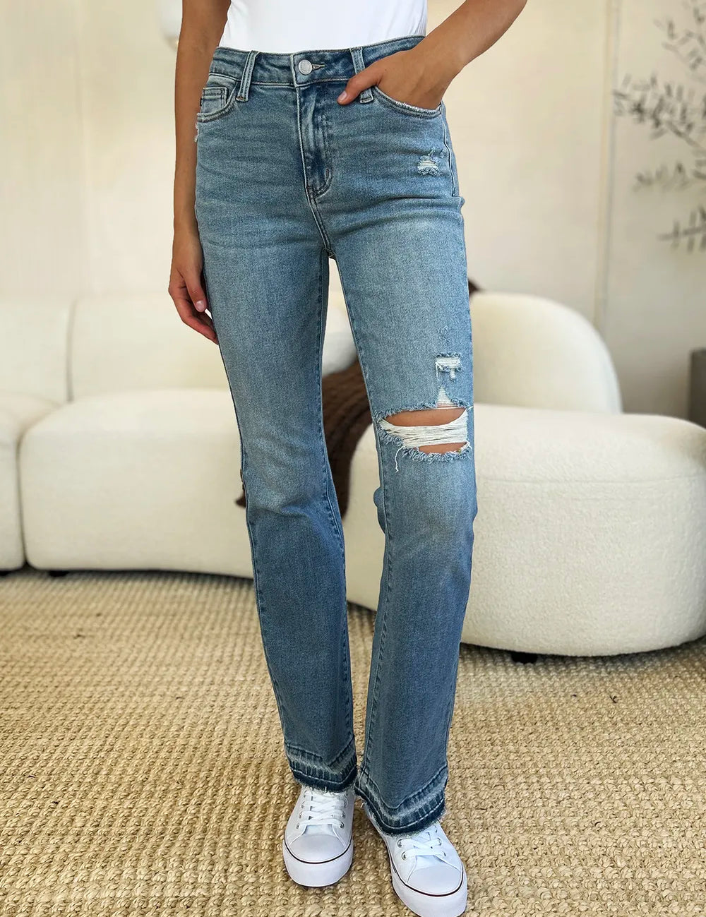 2c028217-213e-41fe-b5fa-4fac91a21f2a-Max