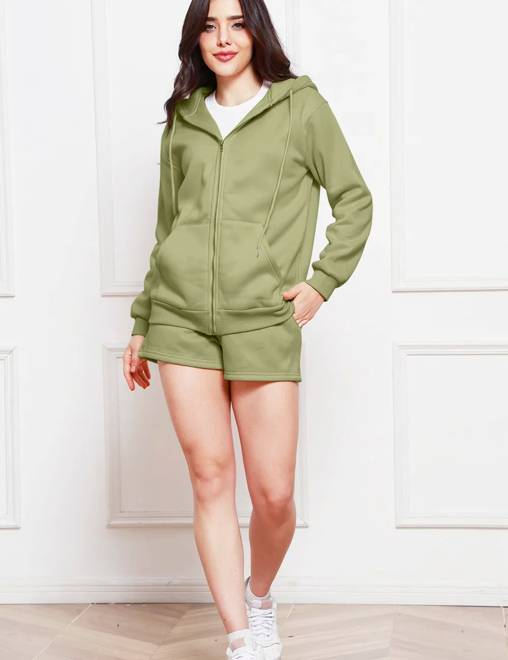 338d60900204427b84d447d979f0c572-Max