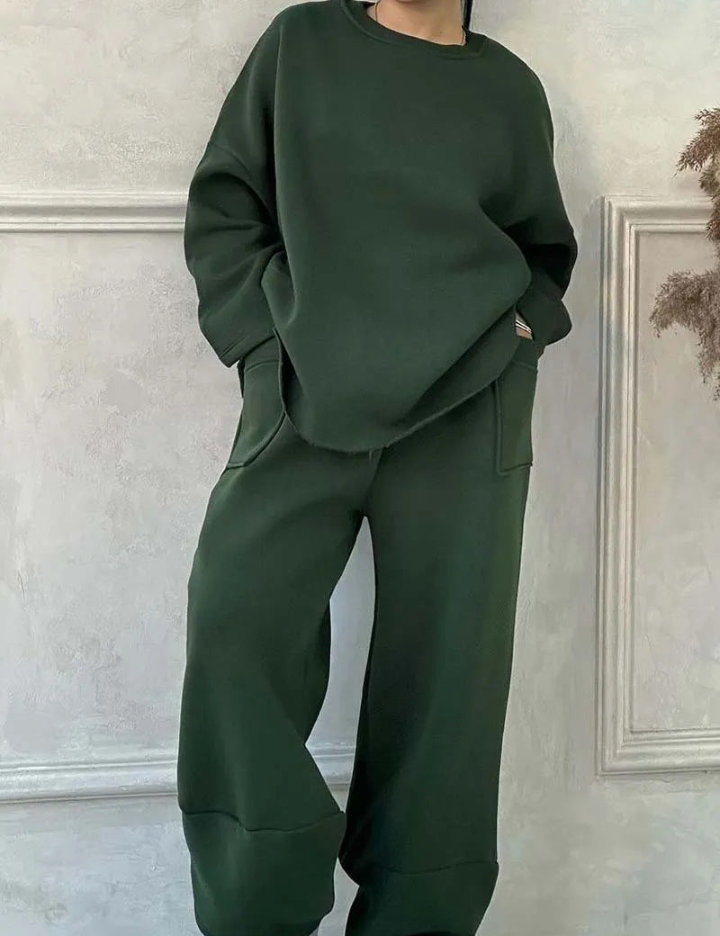 Women's Autumn And Winter Casual Loose Round Neck Long-sleeved Sweater Trousers Suit
