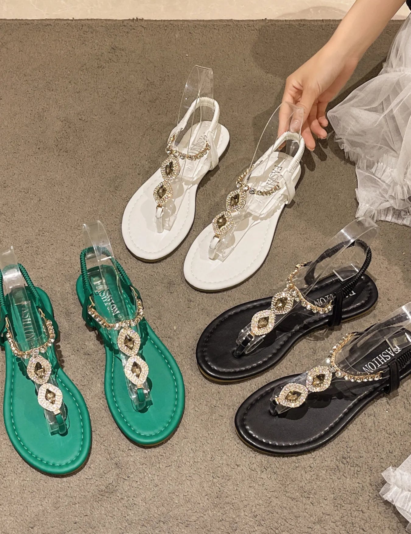 41376edd26364bfbb4137f497ec94e3e-Max-Origin