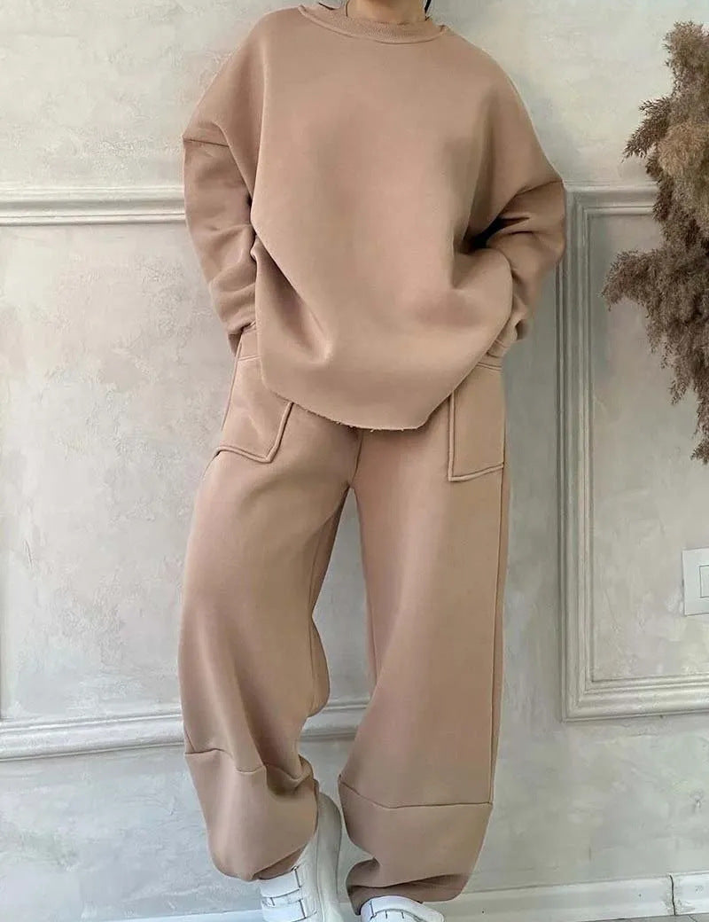 Women's Autumn And Winter Casual Loose Round Neck Long-sleeved Sweater Trousers Suit