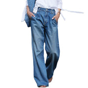 Nostalgic Jeans With A High Waist And A Slimming Appearance