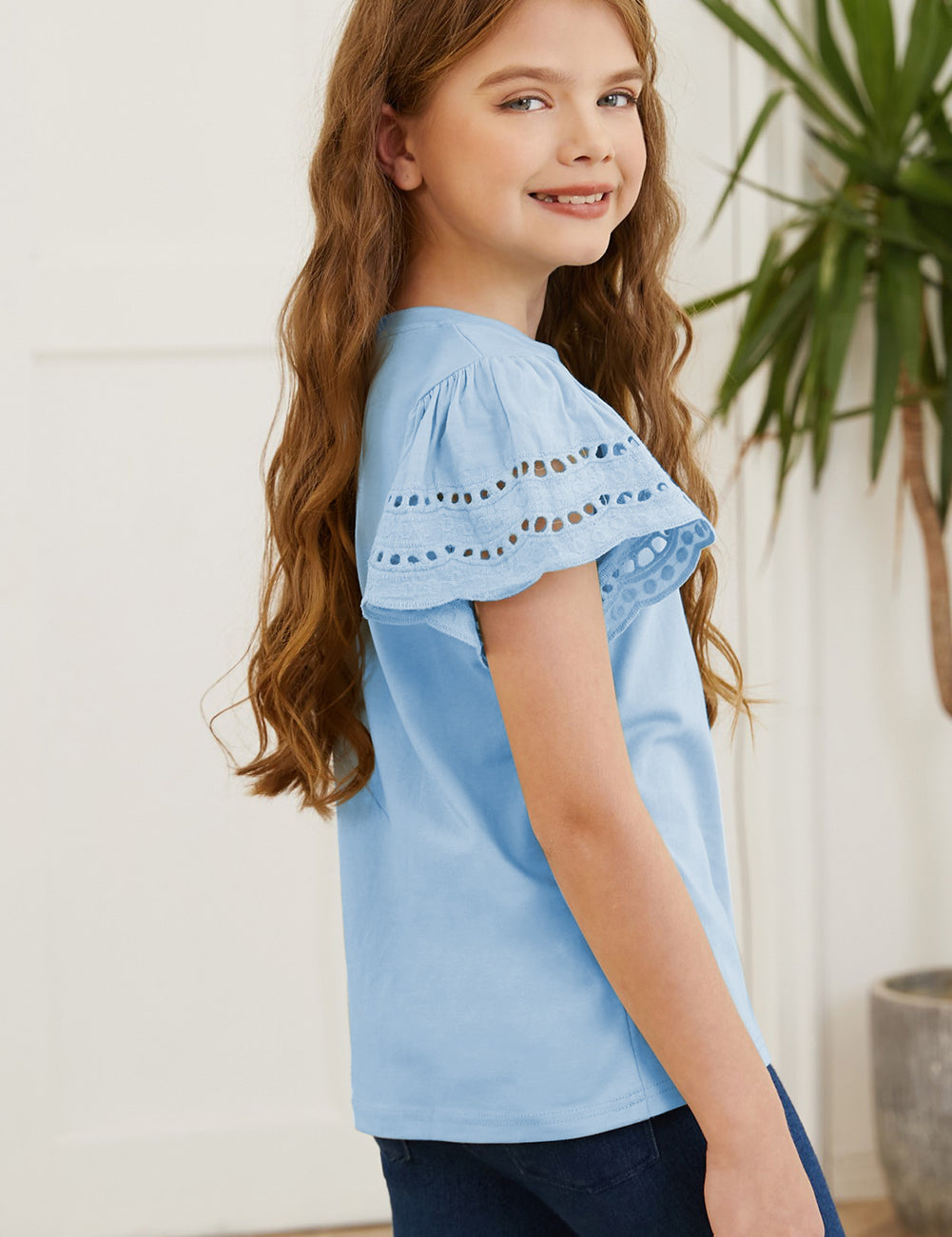 4f93cca6b73f4c1faa065bb526b0ff70-Max