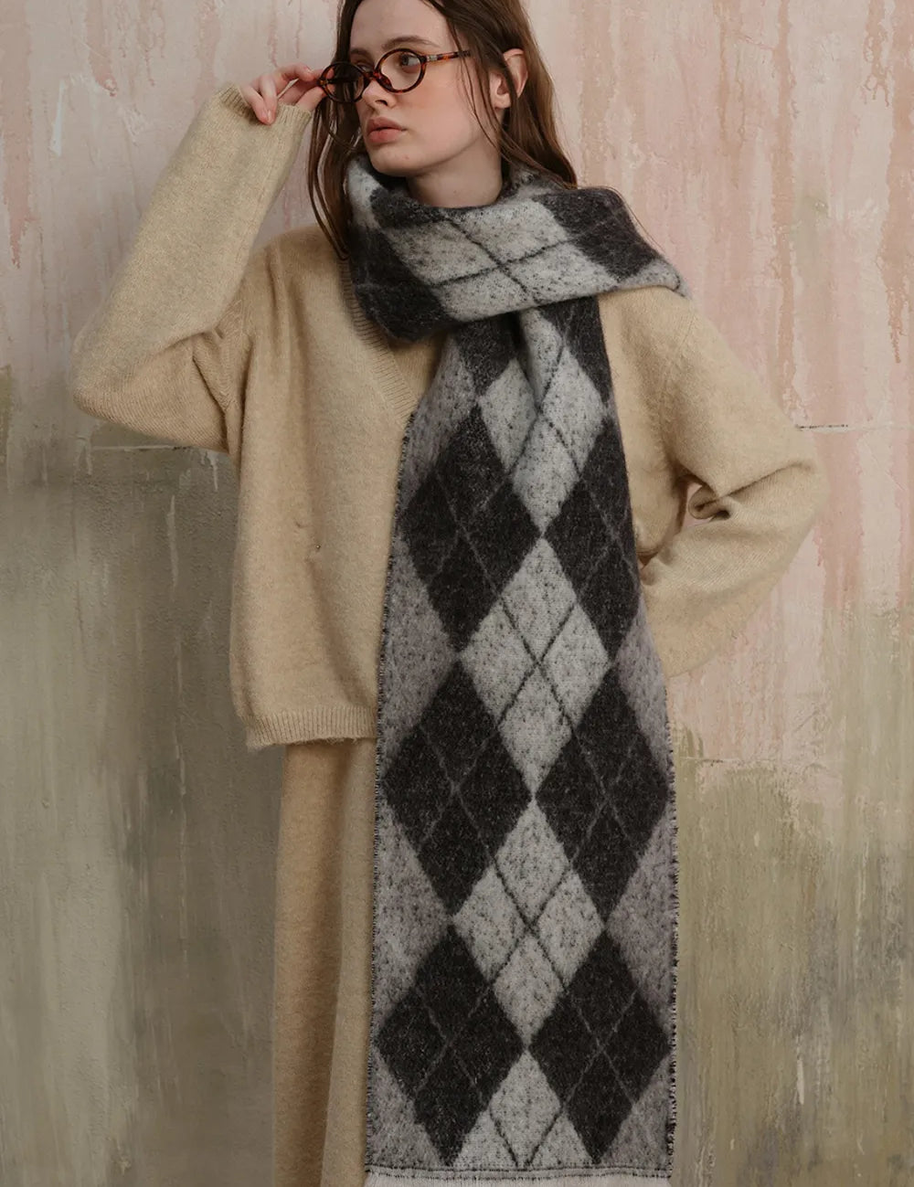 51073ad2-b8e8-447a-98fe-adacacde9c26-Max