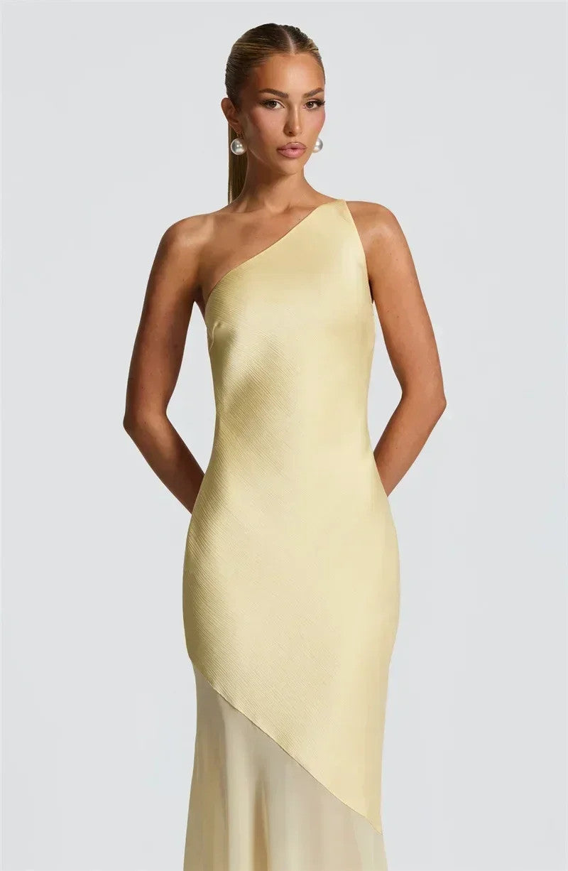 Mozision One Shoulder Backless Maxi Dress