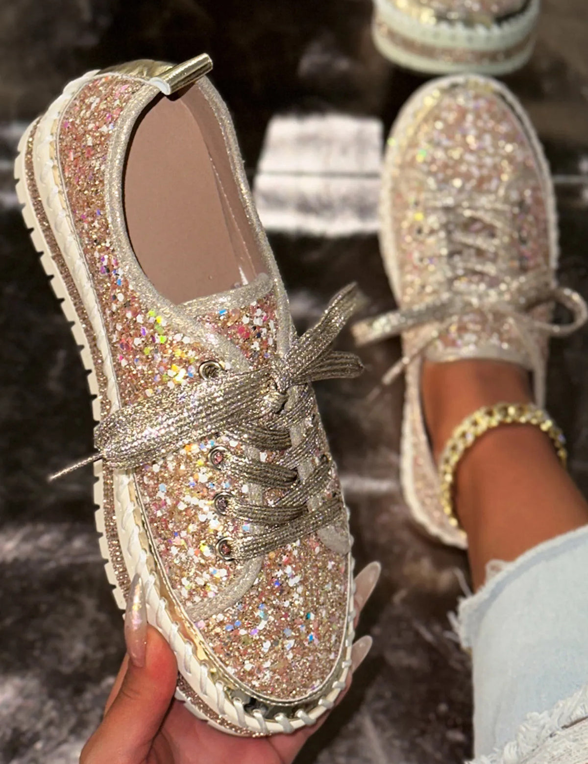 Lace Up Round Toe Platform Sneakers