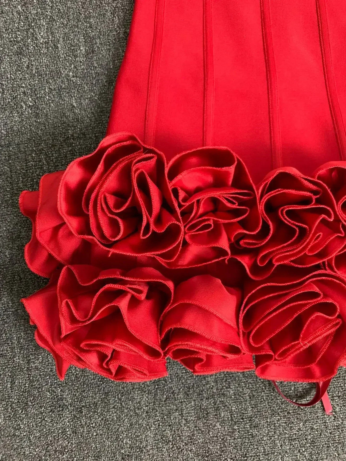 Strapless Laced-Up Back Flower Hem Bodycon Bandage Dress