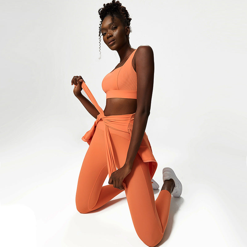 Versa3 Active Essentials - Three-piece Solid Color Active Wear Set
