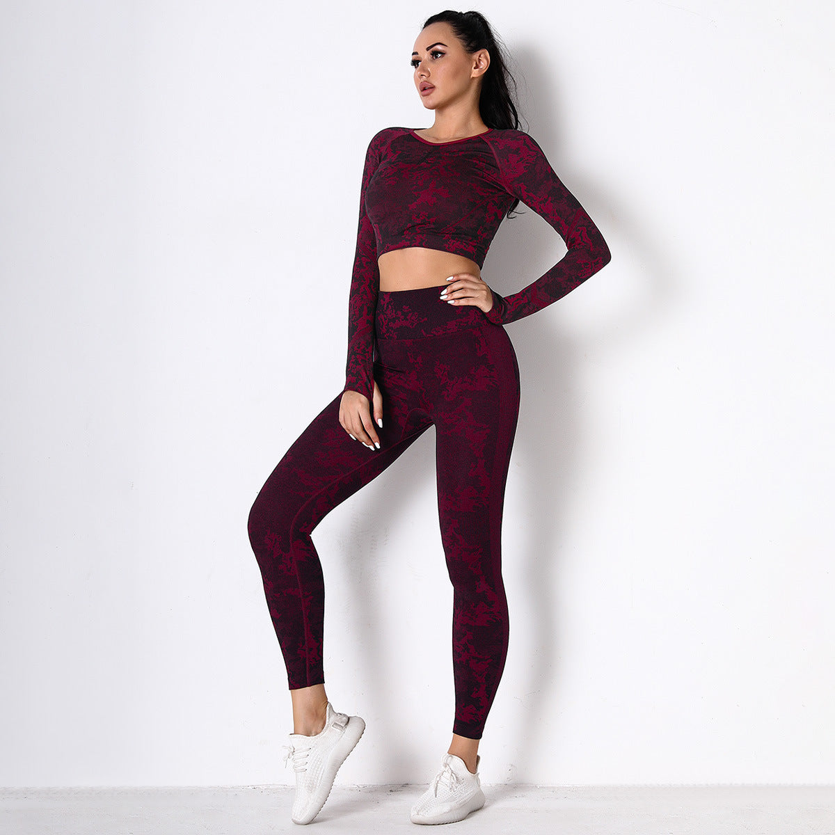Versa2 Motion Set - Two-piece Knitted Seamless Active Wear Set.