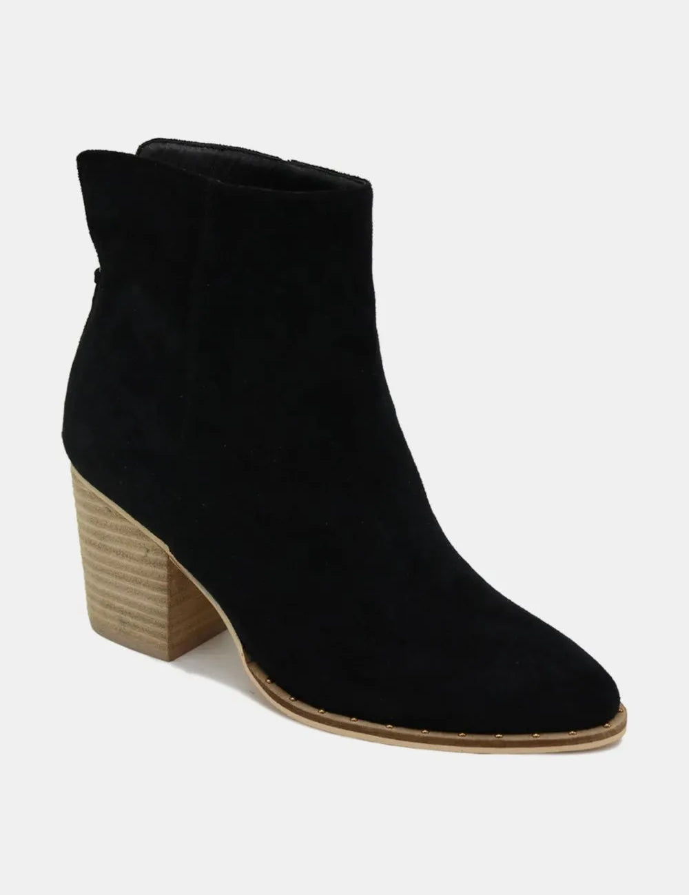 7f9dec45-e9d1-4d17-9bb4-547ceea6e66a-Max