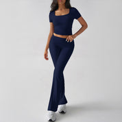 Sports Navel T-shirt & Long Pants