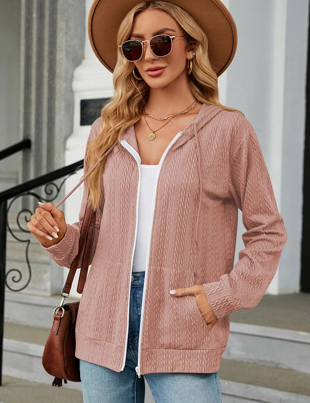 92de9201-7752-4baa-8ea2-eb754782d4f8-Max