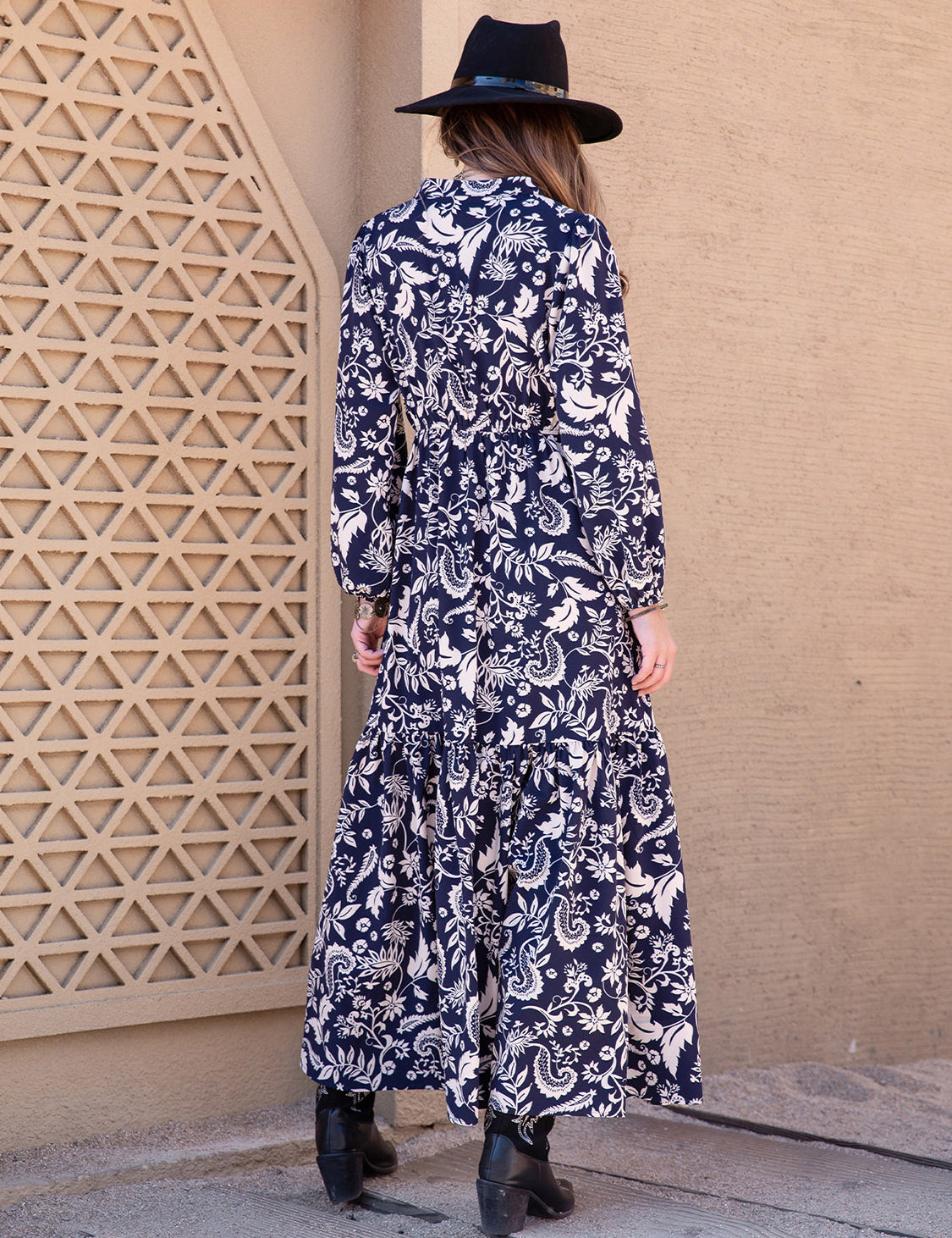 c3ed78e9abb04aab922a785fd043adff-Max