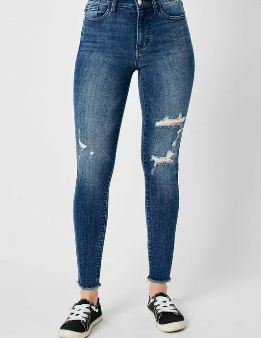 f58eb41c-1a74-4453-830c-fac5d842fcce-Max