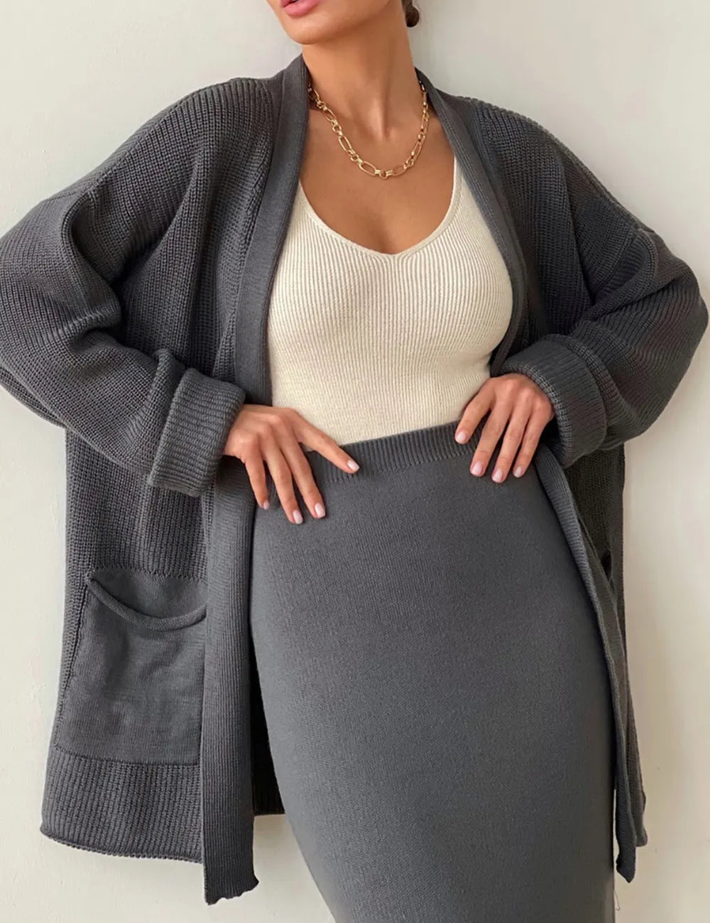 f9758541-fd7d-4e58-b663-93fe8d079a6b-Max