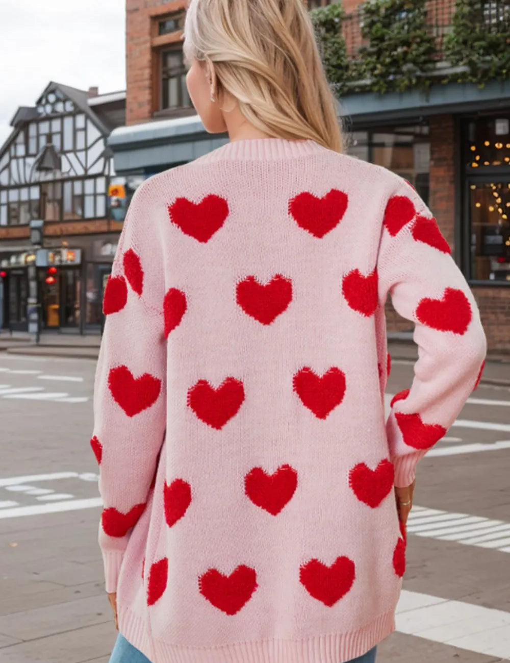 f9dc9e54-3f02-4e7b-8d02-6c6b7fe95168-Max